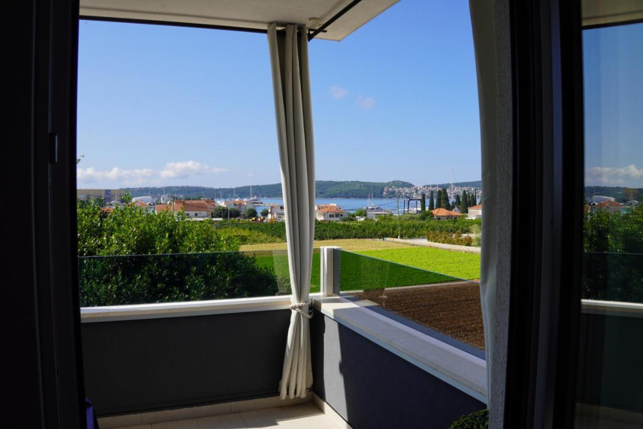 Blue Shell Trogir Apartment Exterior foto